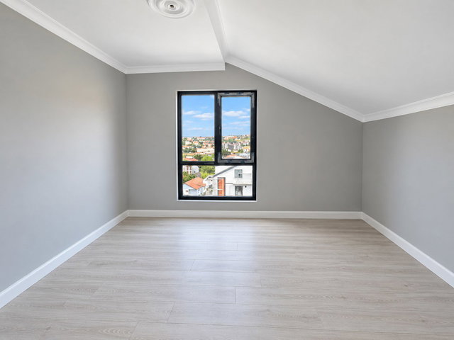 BAŞİSKELEDE DENİZ MANZARALI 3+1 SATILIK DUBLEKS DAİRE