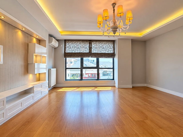 ÇENGELKÖY LIFE'TA GENİŞ TERASLI, DENİZ MANZARALI 4+1 DUBLEKS