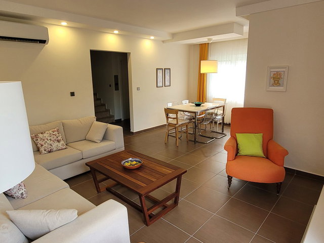 MANAVGAT ÇOLAKLI’DA AQUARİUS-1 HAVUZLU SİTESİNDE FULL EŞYALI 3+1 TİPLEKS VİLLA