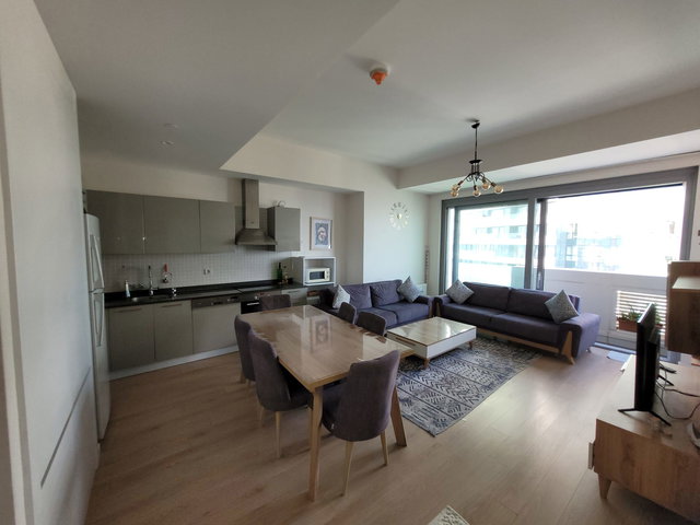 MANZARA ADALAR SATILIK 1+1 BOŞ YÜKSEK KAT GENİŞ DAİRE