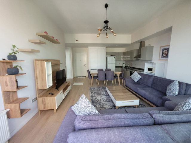 MANZARA ADALAR SATILIK 1+1 BOŞ YÜKSEK KAT GENİŞ DAİRE