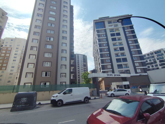 REMAX LAND'DEN ÇERKEZKÖY TEPE CUMHURUİYET MH EŞYALI LÜKS SATILIK 1+1 DAİRE