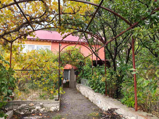 REMAX TOROS'TAN ERDEMLİ SORGUN’DA 2 KATLI, EŞYALI 2+1 MÜSTAKİL EV