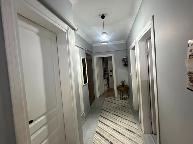 KÖRFEZ HACI OSMAN’DA FERAH KULLANIMLI 2+1 SATILIK DAİRE