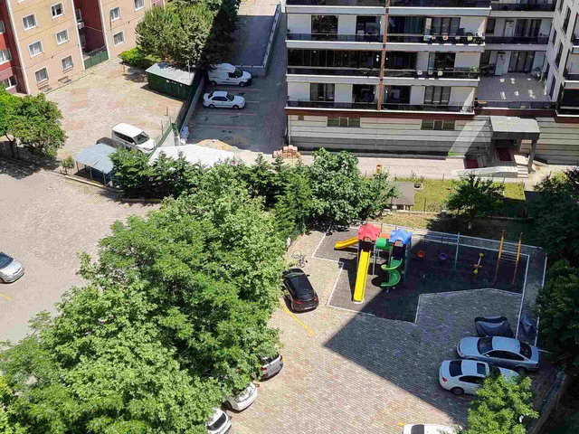 BEYLİKDÜZÜ ADNAN KAHVECİ KORU APT. SATILIK 170M² GENIŞ 3+1