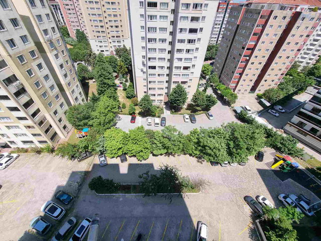 BEYLİKDÜZÜ ADNAN KAHVECİ KORU APT. SATILIK 170M² GENIŞ 3+1