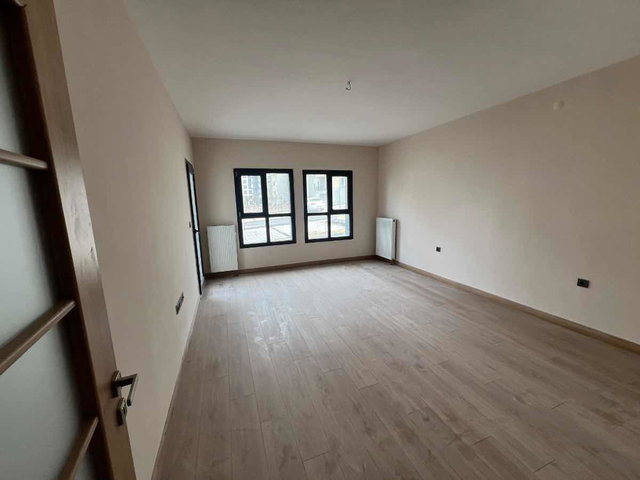 ORDUZU BAHÇEBAŞI TOKİLERDE KİRALIK 3+1 ZEMİN KAT DAİRE