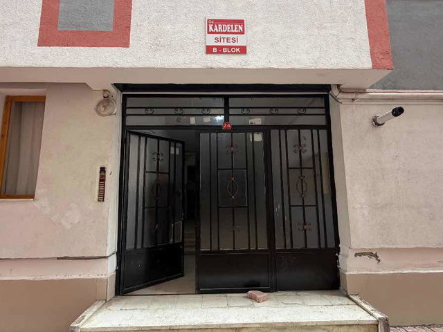 PAŞAKÖŞKÜ MAH. ANA CADDE ÜZERİ SİTE İÇERİSİNDE 4+1 DUBLEKS DAİRE
