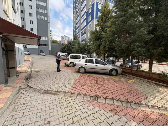 TEKEREK’TE 10. KAT 4+1 | 160 M² NET | 3 CEPHELİ |