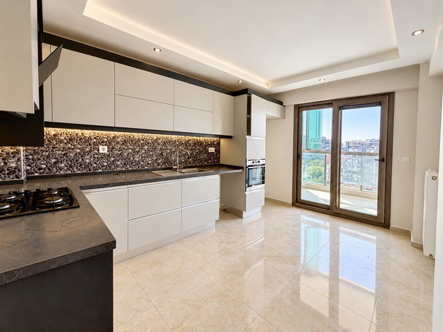 BALATÇIK’TA SİTE İÇİNDE GENİŞ 2+1 KİRALIK DAİRE