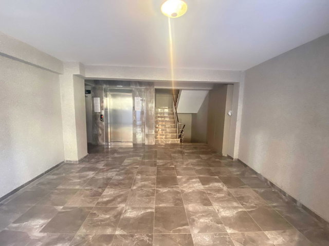 REMAX BEYAZ DUMLUPINAR ORUÇ BULVAR SITESINDE KIRALIK 2+1 EŞYALI DAIRE
