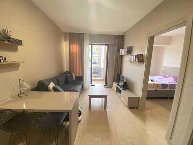 REMAX BEYAZ DUMLUPINAR ORUÇ BULVAR SITESINDE KIRALIK 2+1 EŞYALI DAIRE