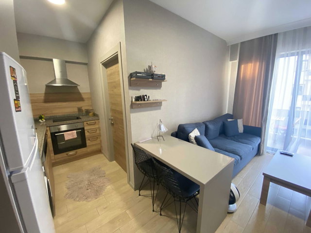 REMAX BEYAZ DUMLUPINAR ORUÇ BULVAR SITESINDE KIRALIK 2+1 EŞYALI DAIRE
