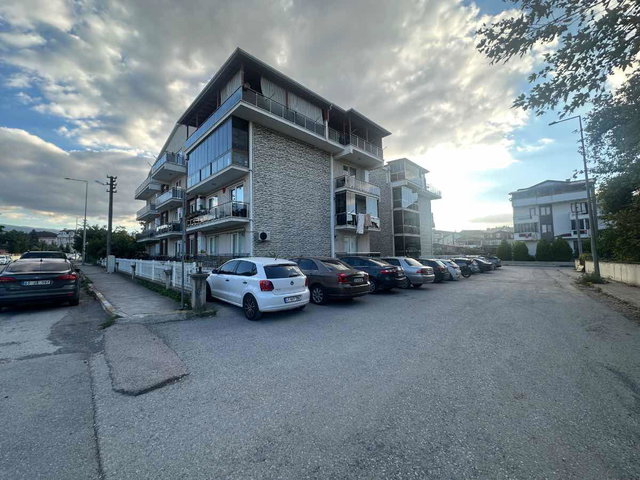 ÇIFTLIK MAHALLESINDE SATILIK 3+1 ÇATI DUBLEKS