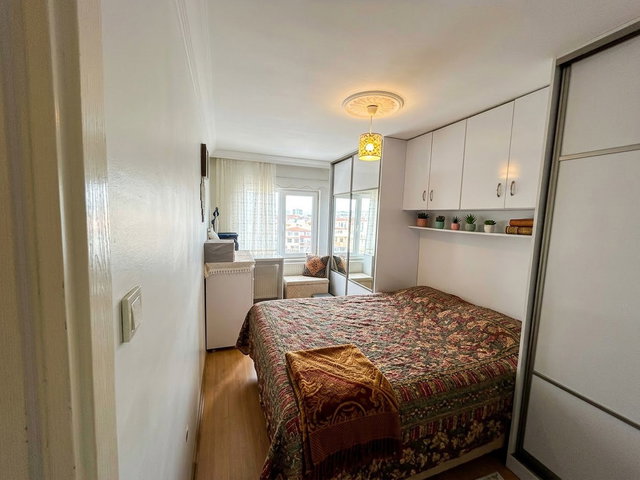 ATAŞEHIR ACARLAR SITESINDE 2+1 SATILIK DAIRE