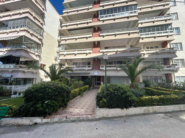 RE/MAX ŞEHİR'DEN ÇINARCIK'DA DENİZ MANZARALI SATILIK DAİRE