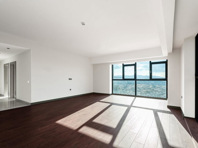 BORNOVA İKON LİVE'DE DENİZ MANZARALI  SATILIK 4+1 DAİRE | 207 M² NET