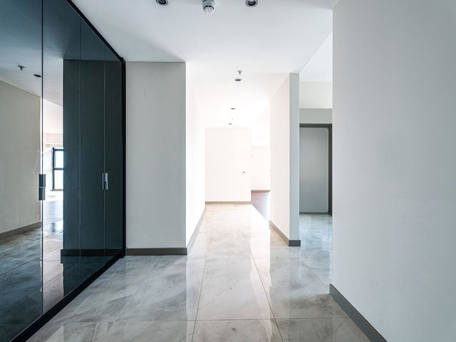 BORNOVA İKON LİVE'DE DENİZ MANZARALI  SATILIK 4+1 DAİRE | 207 M² NET