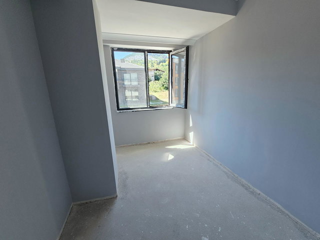 REMAX MYRADAN BAŞİSKELE FATİH MH. HAZIR GENİŞ 2+1