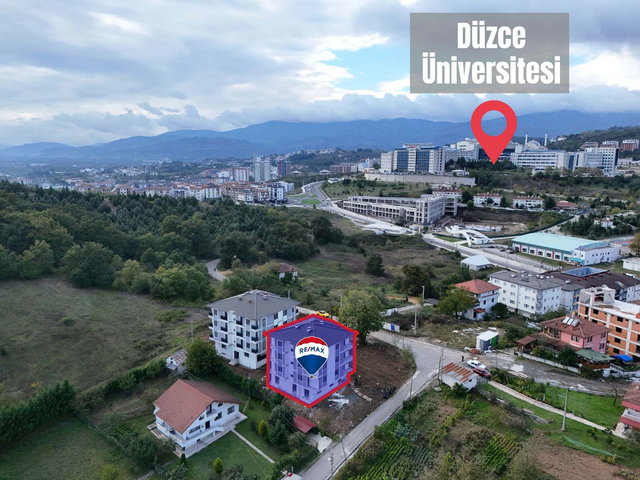 RE/MAX DIADAN KONURALPTE ÜNİVERSİTE HASTANE DİBİNDE SIFIR 2+1