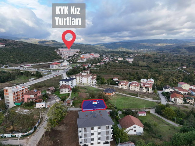 RE/MAX DIADAN KONURALPTE ÜNİVERSİTE HASTANE DİBİNDE SIFIR 2+1