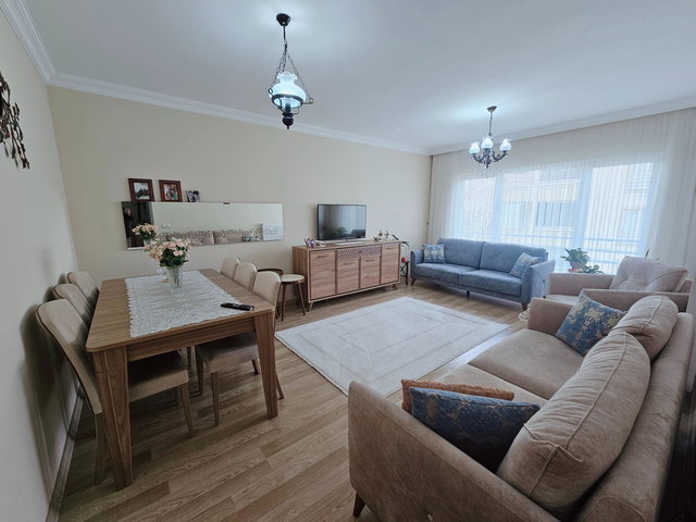 REMAX MYRADAN KREDİYE UYGUN GÖLCÜK KAVANYUM SİTESİ 2+1 DAİRE