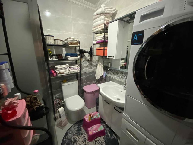 PENDIK KURTKOY HAVAALANI YAKINI 3+1 SİTE İÇİ SATILIK DAİRE
