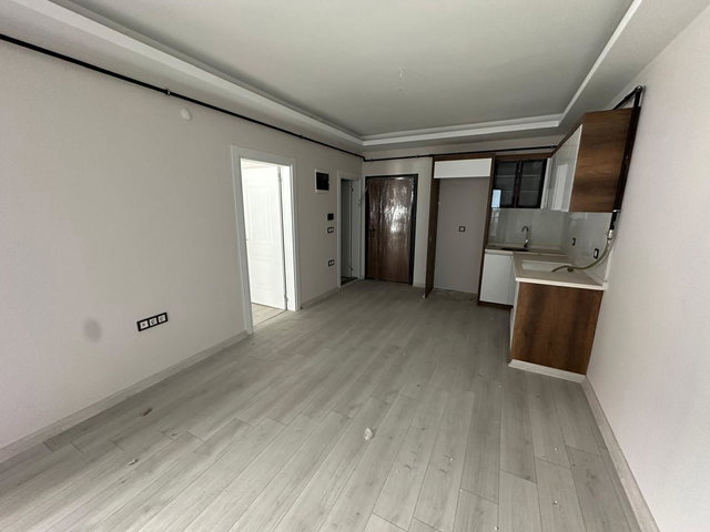 209 SEYREK İNÖNÜ MAHALLESİ'NDE SIFIR 1+1 ARA KAT SATILIK DAİRE
