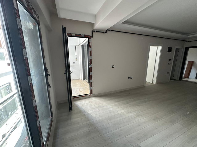 209 SEYREK İNÖNÜ MAHALLESİ'NDE SIFIR 1+1 ARA KAT SATILIK DAİRE