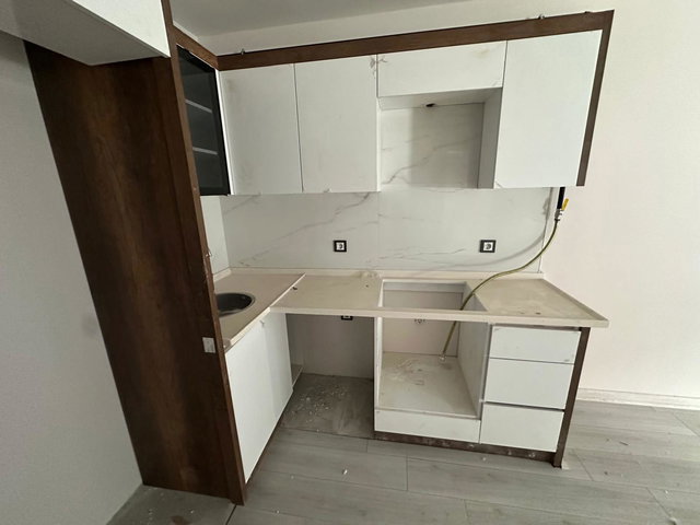 209 SEYREK İNÖNÜ MAHALLESİ'NDE SIFIR 1+1 ARA KAT SATILIK DAİRE