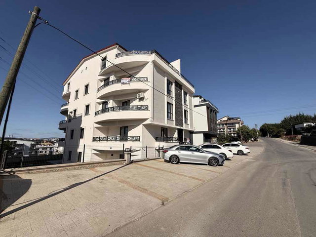 RE/MAX MYRA'DAN TERASLI FULL DOĞA MANZARALI DAİRE 3+1 DUBLEKS