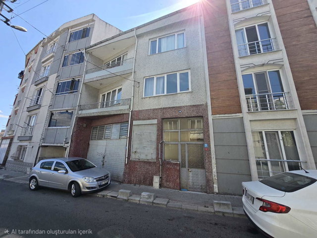 REMAX LAND DEN CADDE ÜSTÜ SATILIK GENİŞ 3+1