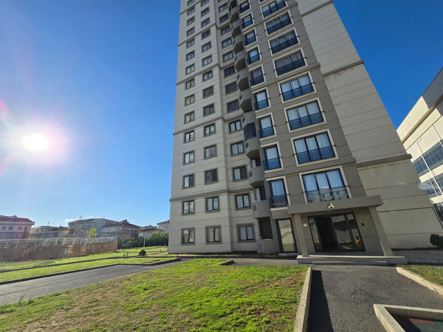 PENDİK PANORAMA PAVLİ SİTESİNDE DENİZ MANZARALI KİRALIK 2+1 DAİRE