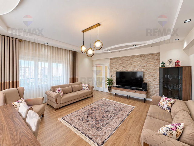 REMAX AVLU'DAN MENTEŞ’TE SATILIK GENİŞ 3+1 DAİRE