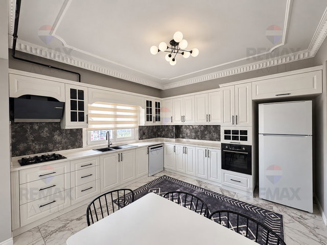 REMAX AVLU'DAN MENTEŞ’TE SATILIK GENİŞ 3+1 DAİRE