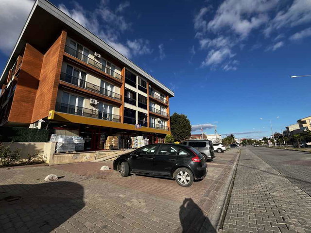 MARMARA EREĞLİSİ EREĞLİ KONAKLARI HAVUZLU 3+1 SATILIK DAİRE