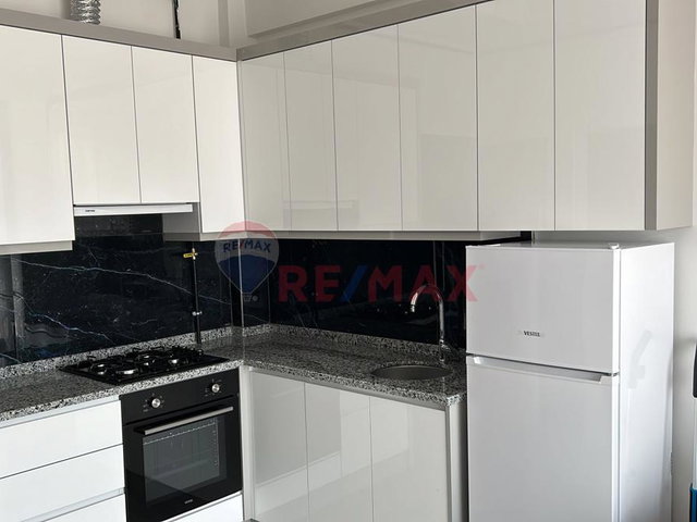 REMAX MODEL DEN SERVERGAZİ HASTANESİNE YAKIN 1+1 KİRACILI SATILIK APARTLAR