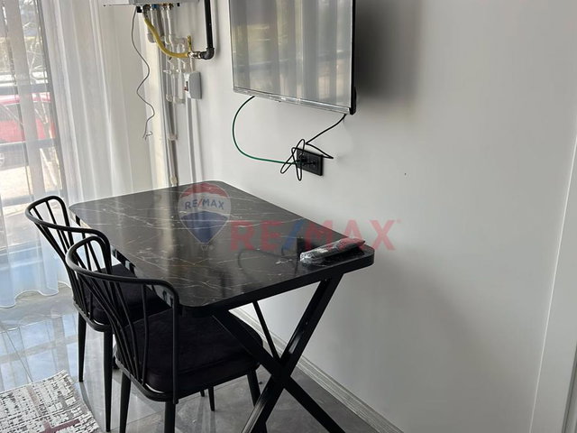 REMAX MODEL DEN SERVERGAZİ HASTANESİNE YAKIN 1+1 KİRACILI SATILIK APARTLAR