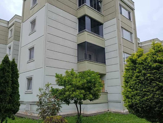 İZTOP PARK EVLERİ’NDE GÜNEY CEPHE 3+1 SORUNSUZ GİRİŞ KAT