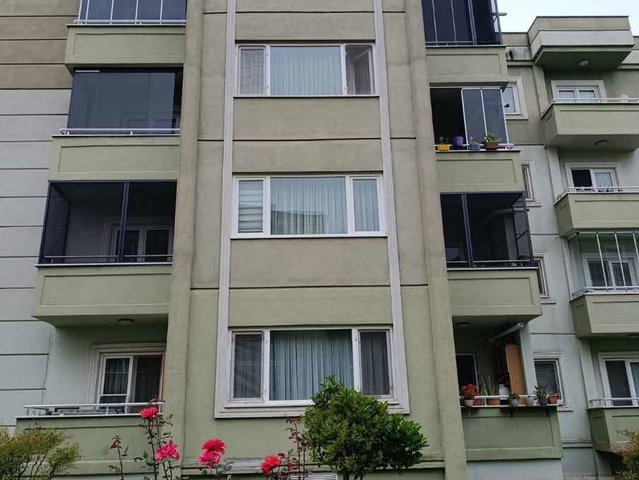 İZTOP PARK EVLERİ’NDE GÜNEY CEPHE 3+1 SORUNSUZ GİRİŞ KAT