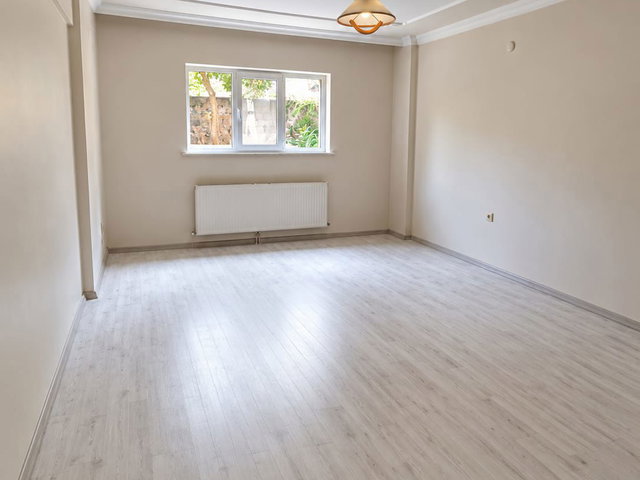 REMAX ARTIS'DEN YENIŞEHIR'DE SATILIK 3+1 BODRUM DAIRE