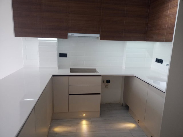 RÖNESANS RESIDENCE'DA SIFIR OTURMAYA HAZIR KIRALIK 2+1 DAIRE