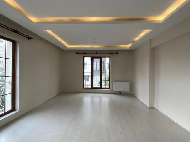 REMAX ARTIS'DEN KAYAKYOLU'NDA KIRALIK 3+1 DAIRE