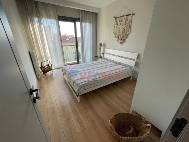 MALTEPE ZÜMRÜTEVLER’DE SIFIR BİNADA EŞYALI 1+1 KİRALIK DAİRE | SİTE İÇİ, BALKONLU