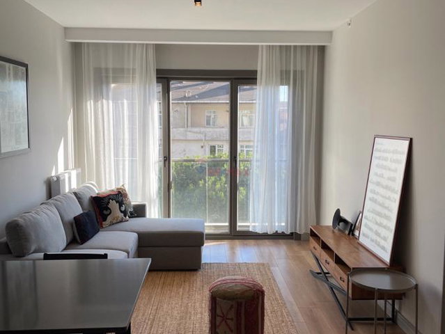 MALTEPE ZÜMRÜTEVLER’DE SIFIR BİNADA EŞYALI 1+1 KİRALIK DAİRE | SİTE İÇİ, BALKONLU