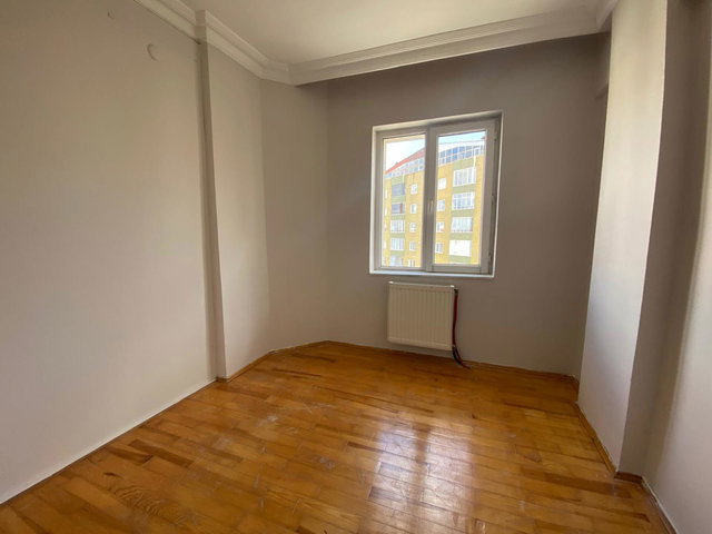 REMAX ARTIS'DEN KAYAKYOLU'NDA KIRALIK 5+1 DAIRE