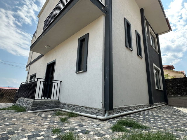 İZMİT TÜYSÜZLERDE MÜSTAKİL 5+1 VİLLA