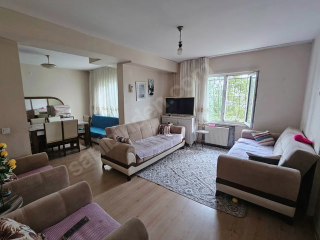 REMAX MYRADAN TAMAMI EMİNEVİME UYGUN YUVAMDA SATILIK 3+1 DAİRE