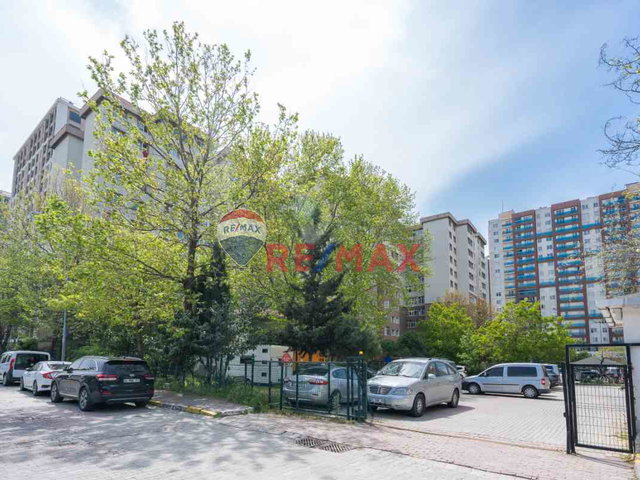 REMAX GELİŞİMDEN YILMAZ KONUTLARI SİTESİNDE 3+1 EŞYALI DAİRE