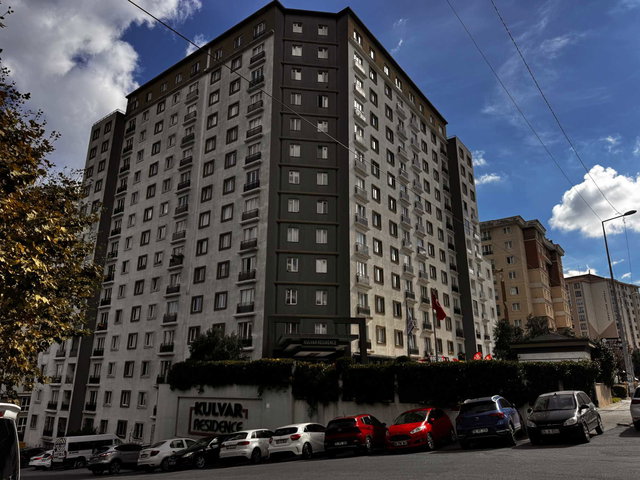 METROBÜSE YÜRÜME MESAFESİ SİTE İÇERİSİNDE EŞYALI KİRALIK 1+1 DAİRE